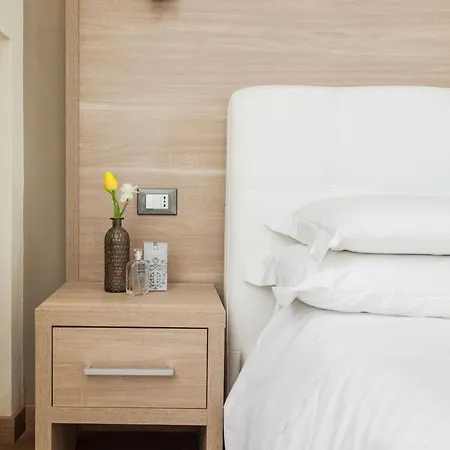 Tina Hotel Diano Marina