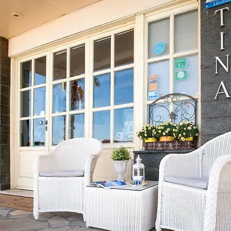 Ξενοδοχείο Tina