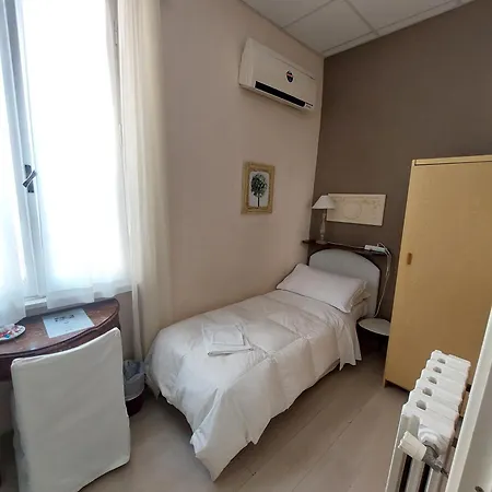 Tina Hotel